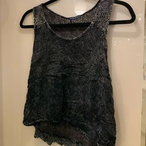 basil Lola cute top.